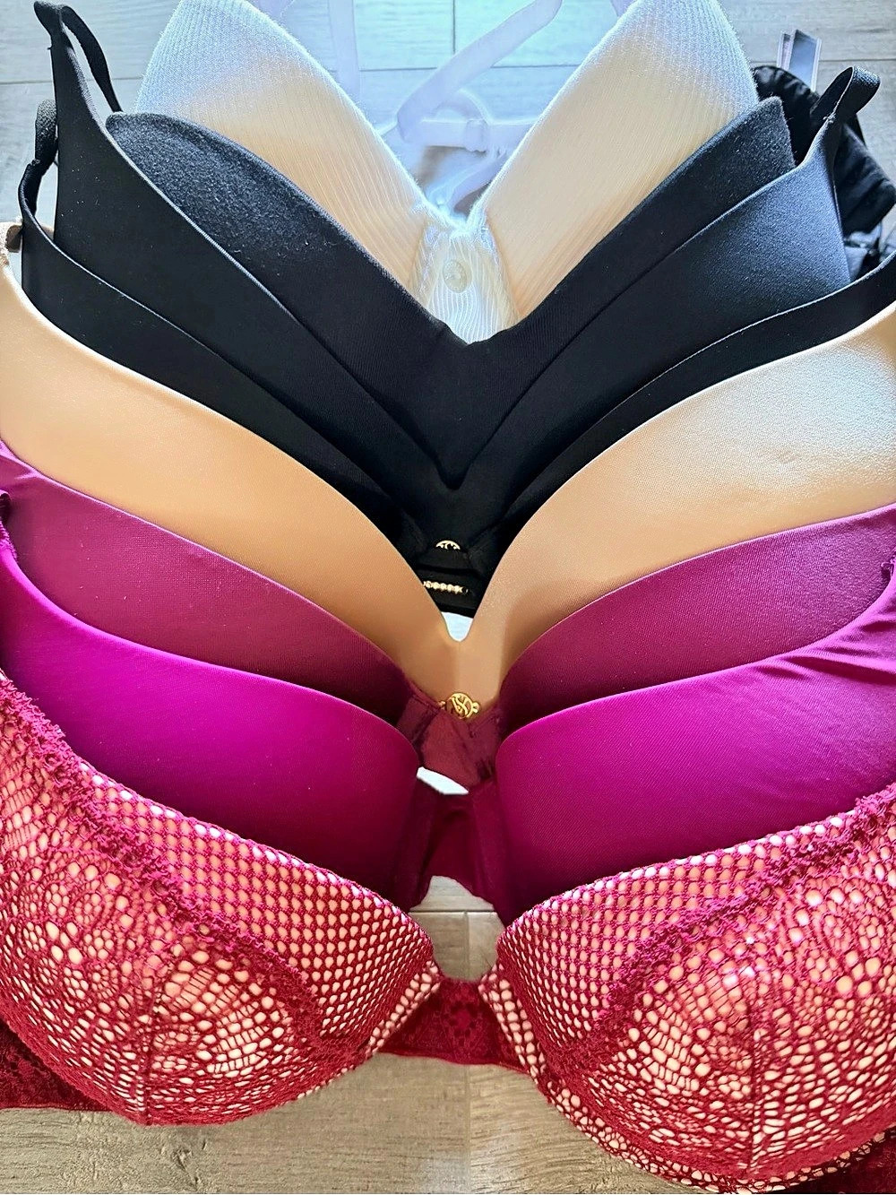 NWOT Victoria Secret Bra Bundle of 8